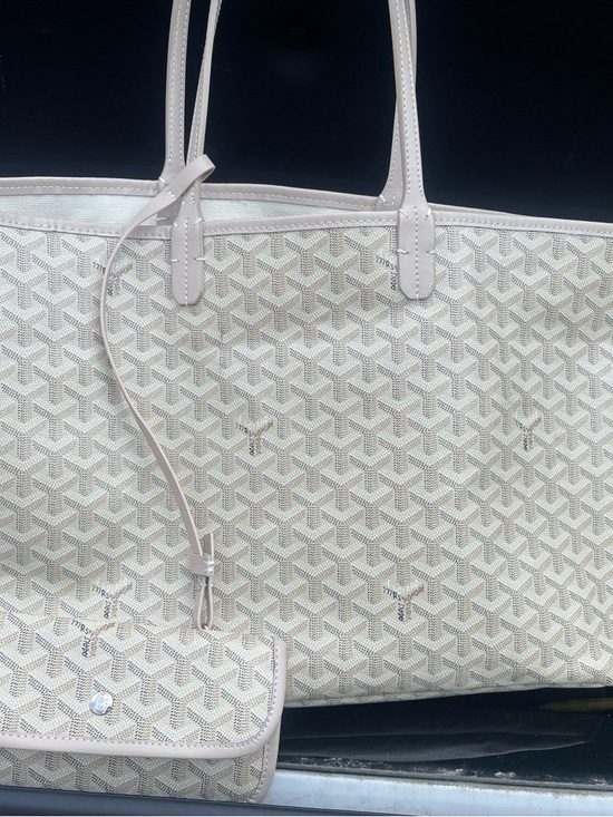 Goyard Handbags - Goyard Cream and Beige St. Louis Tote with Matching Pouch